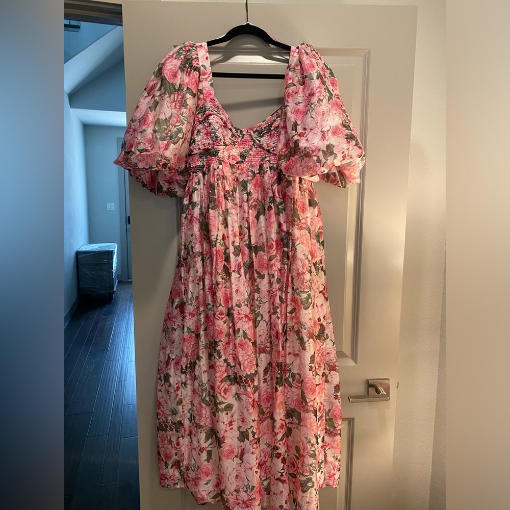 Sofie the label long dress. Floral pattern